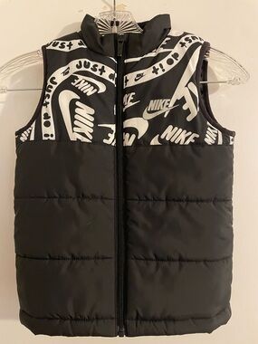 Kids Nike vest size 5-6